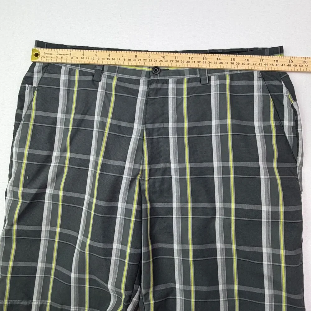 PGA Tour Pro Series Golf Shorts 36 Gray Plaid